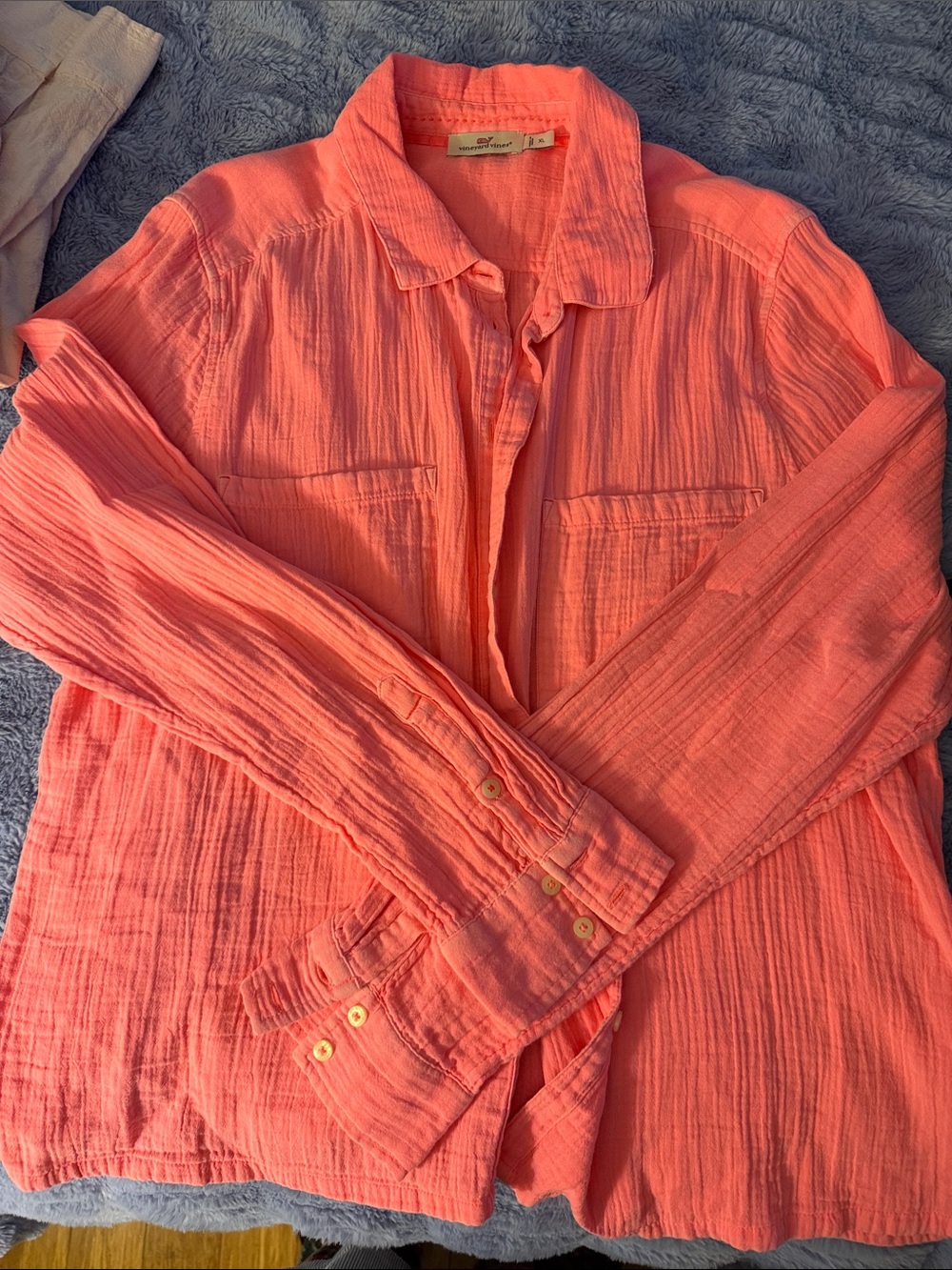 Vineyard Vines Lightweight Coral Button-Up Shirt - Unbranded